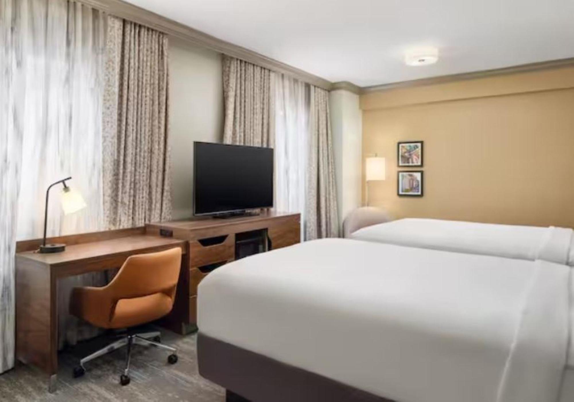 Hampton Inn & Suites New Orleans Canal St. French Quarter エクステリア 写真