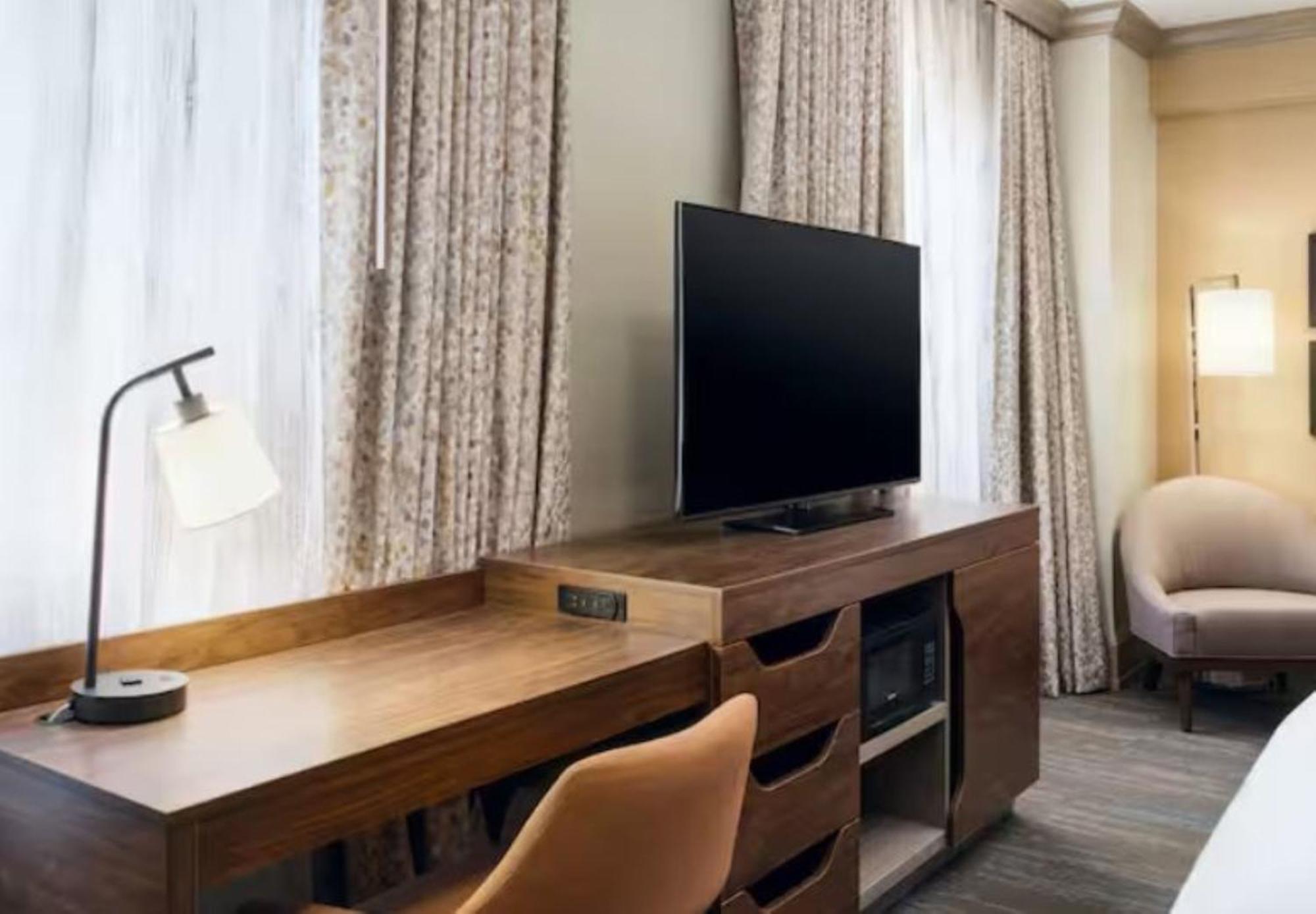 Hampton Inn & Suites New Orleans Canal St. French Quarter エクステリア 写真