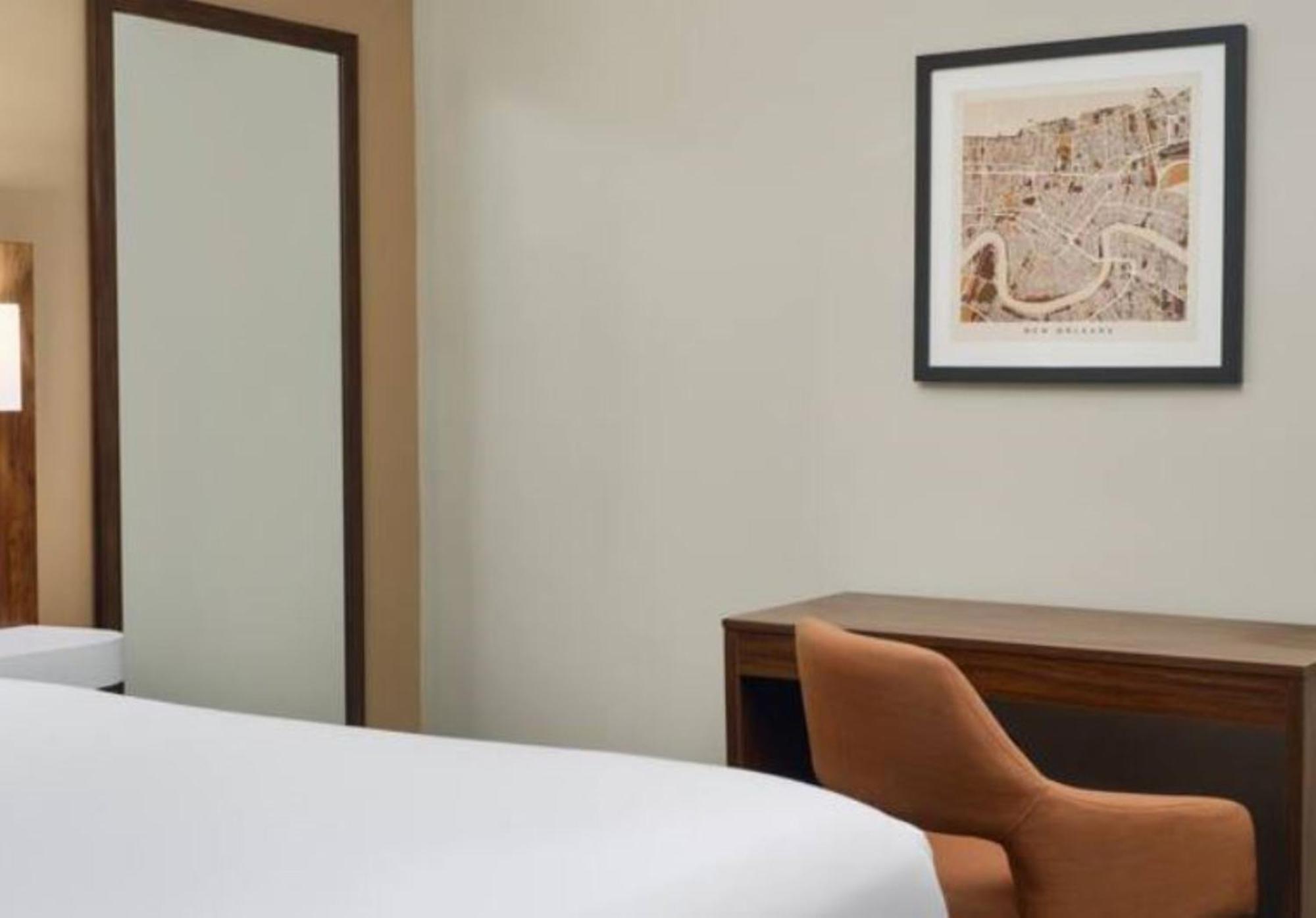Hampton Inn & Suites New Orleans Canal St. French Quarter エクステリア 写真