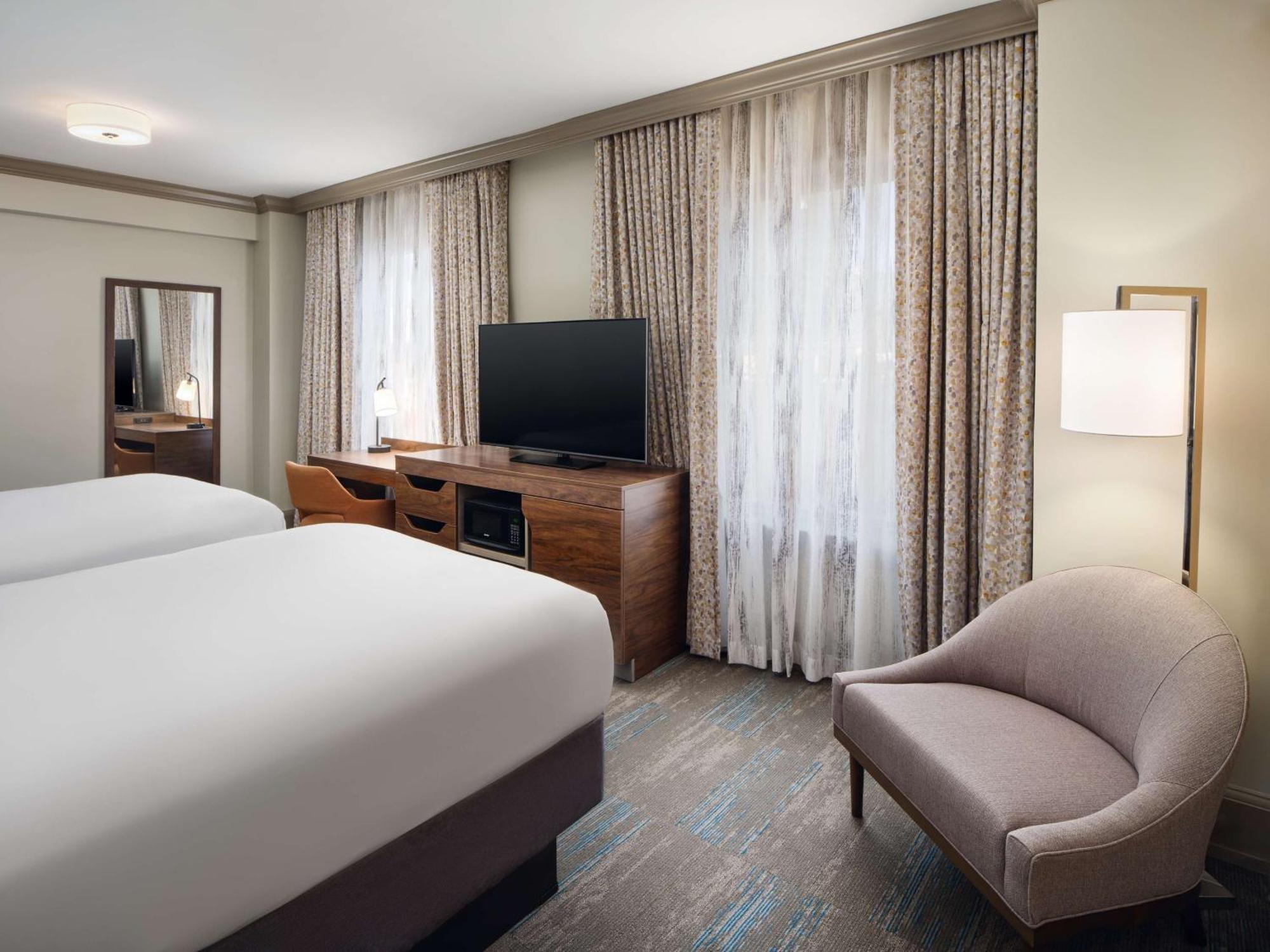 Hampton Inn & Suites New Orleans Canal St. French Quarter エクステリア 写真